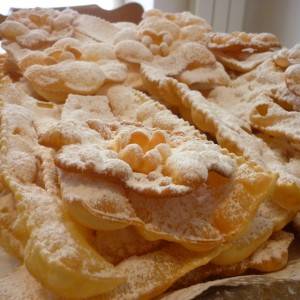 Un bel piatto di chiacchiere