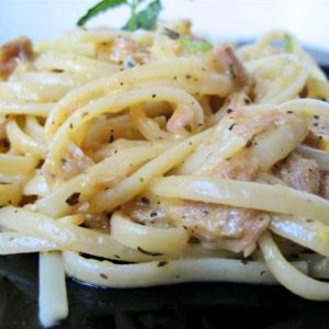 linguine-alla-carbonara-di-tonno