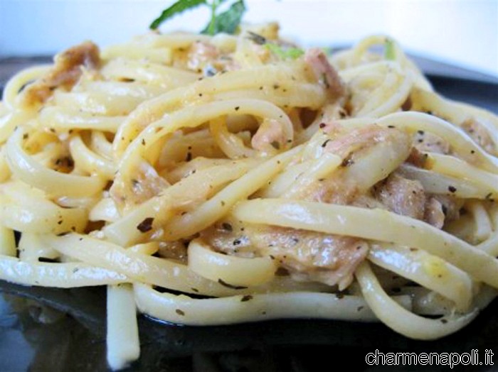 linguine-alla-carbonara-di-tonno