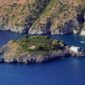 Li Galli isola