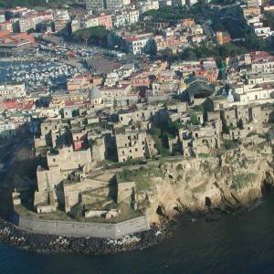 Rione Terra Pozzuoli dall’alto-1