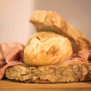 mozzarella provola treccia campane caseificio ponte a mare