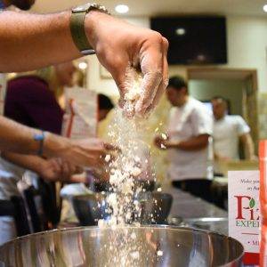 pizza exsperience scuola pizza napoli