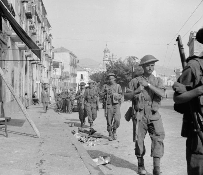 Seconda Guerra Mondiale Svolta Sull Identificazione Dei Resti Del Soldato Inglese Morto A Salerno Durante Avalanche Charme