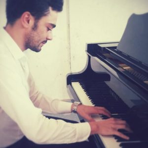 Francesco D’Aprea al piano