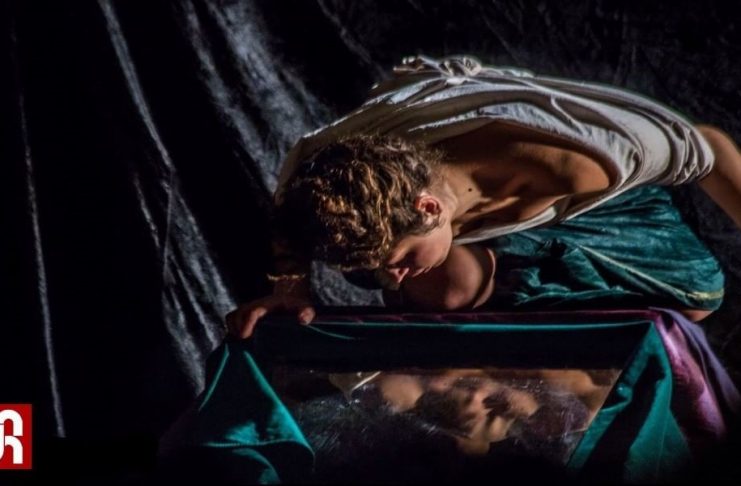 Un'immagine dei tableaux vivants a Donaregina